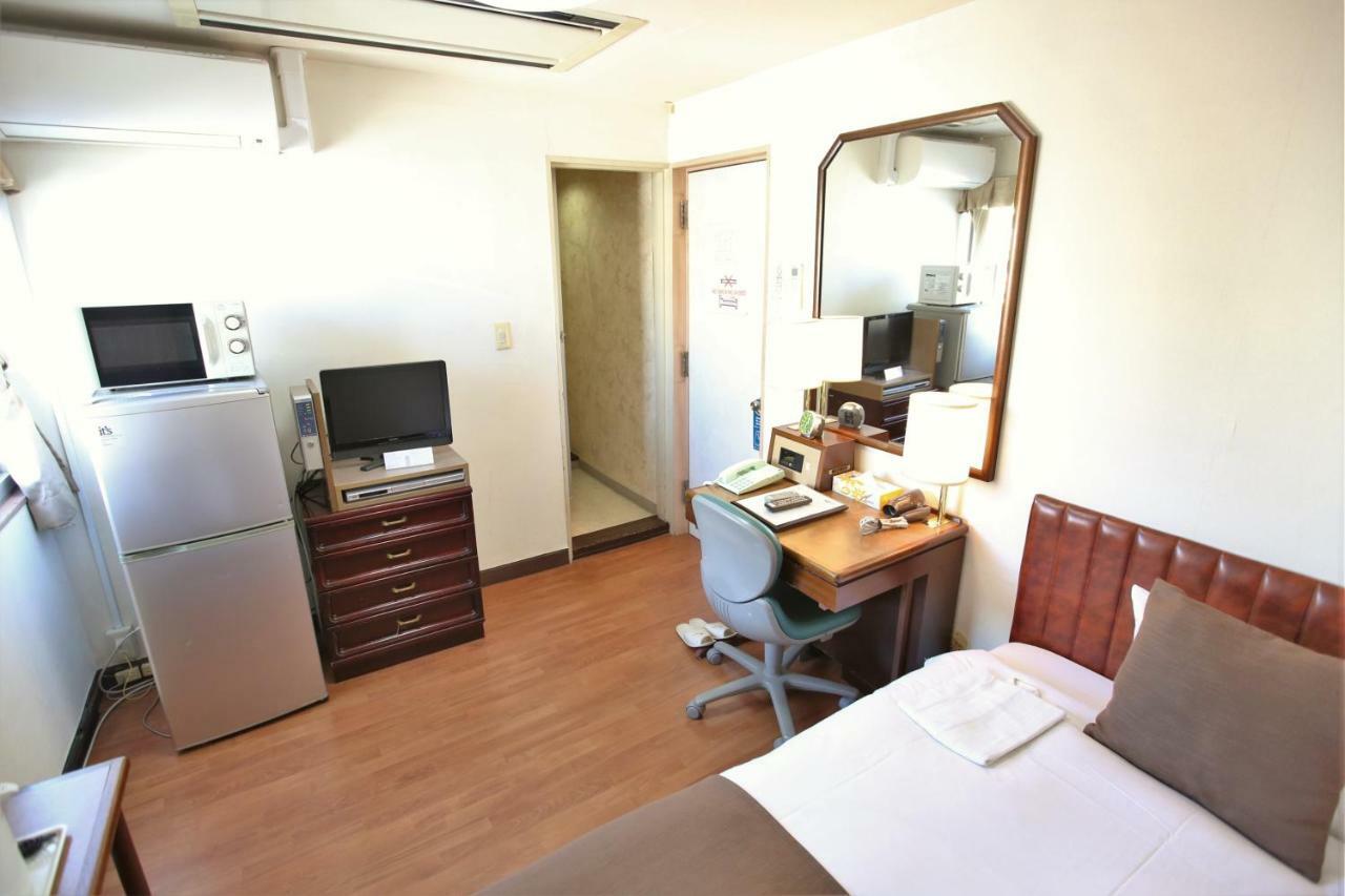 Hotel Yokosuka Exteriör bild